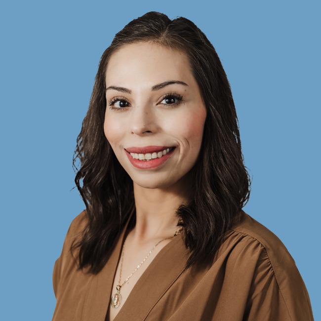Liz Torres picture